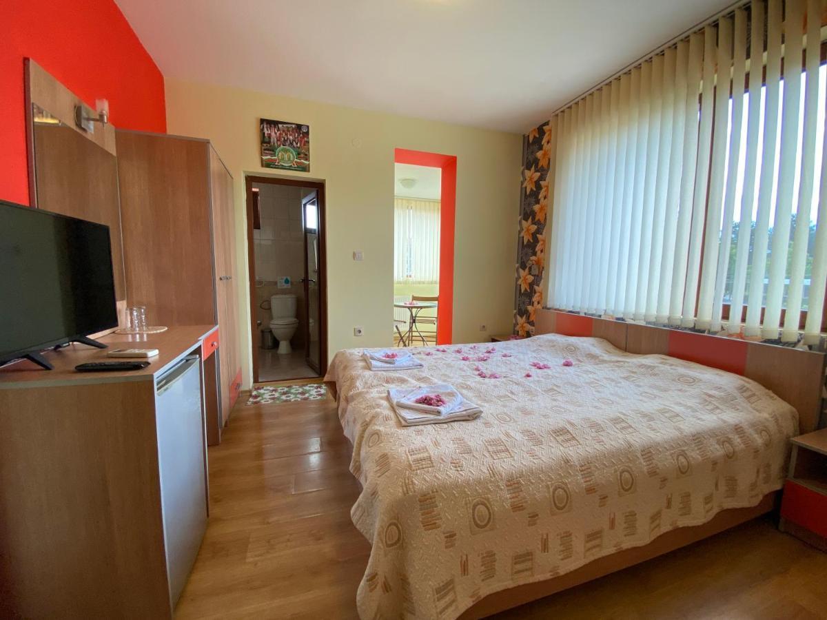Family Hotel Kavrakovi Pavel Banya Dış mekan fotoğraf