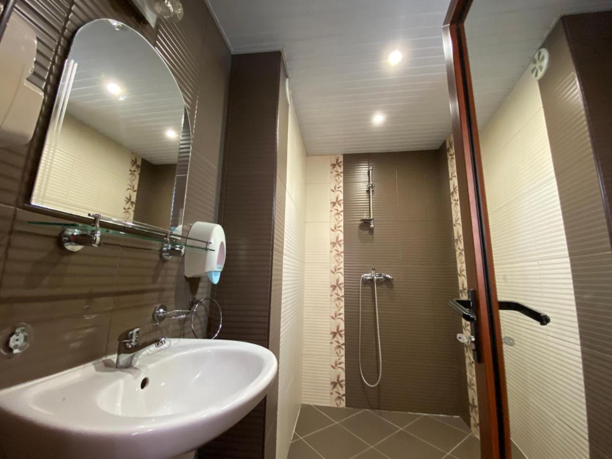Family Hotel Kavrakovi Pavel Banya Dış mekan fotoğraf